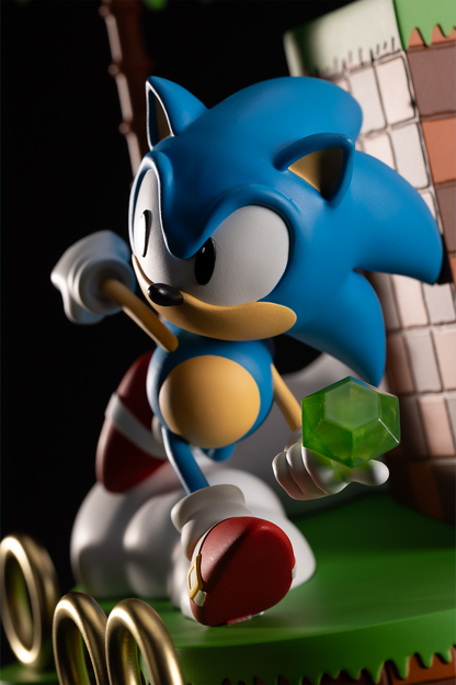 Sonic the Hedgehog: 35th Anniversary Green Hill Zone Statue