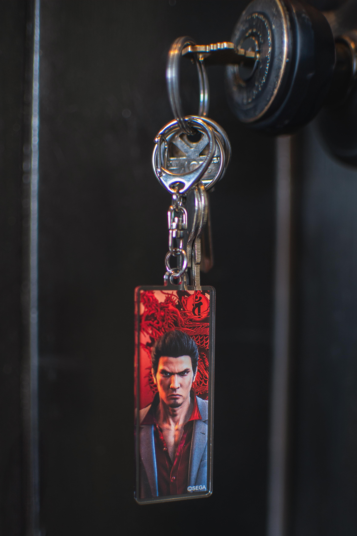 Like a Dragon: Kazuma Kiryu Acrylic Keychain – SEGA Shop