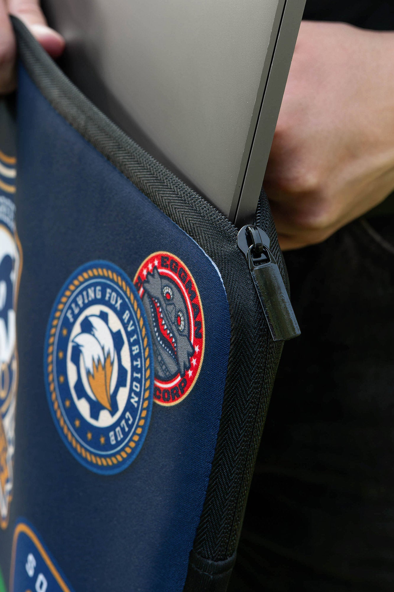Sonic the Hedgehog: Back to Campus - Laptop Case