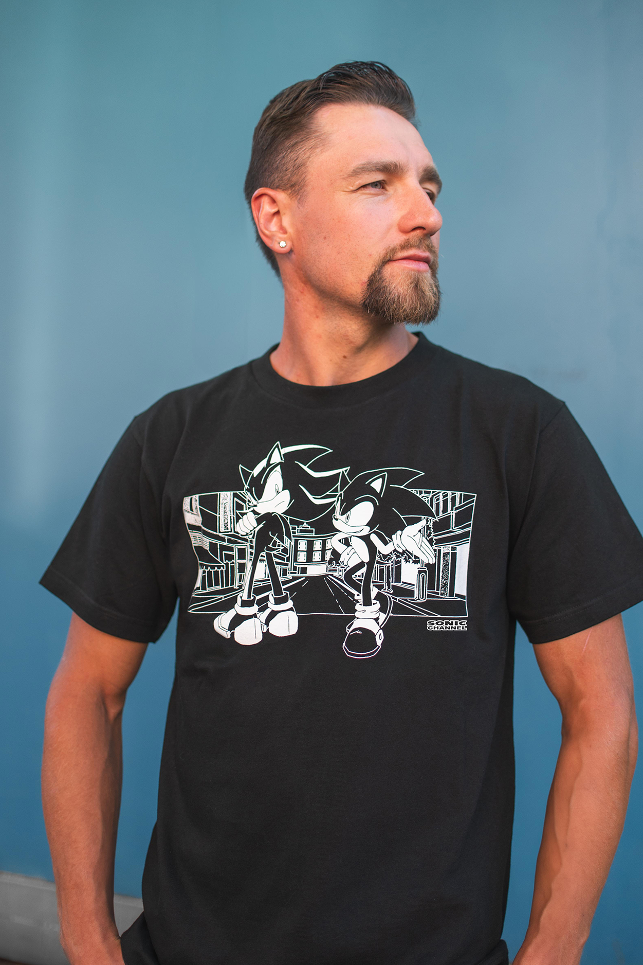 Sonic The Hedgehog: Sonic and Shadow Wallpaper Cover Story Tee